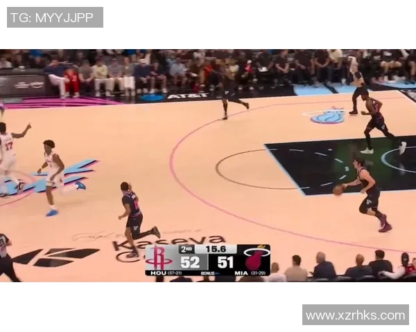 热火与火箭激战正酣精彩直播尽在3月1日不容错过